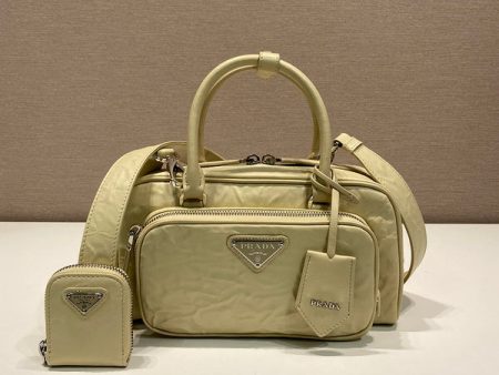 EH - Prada Bags - 908 on Sale